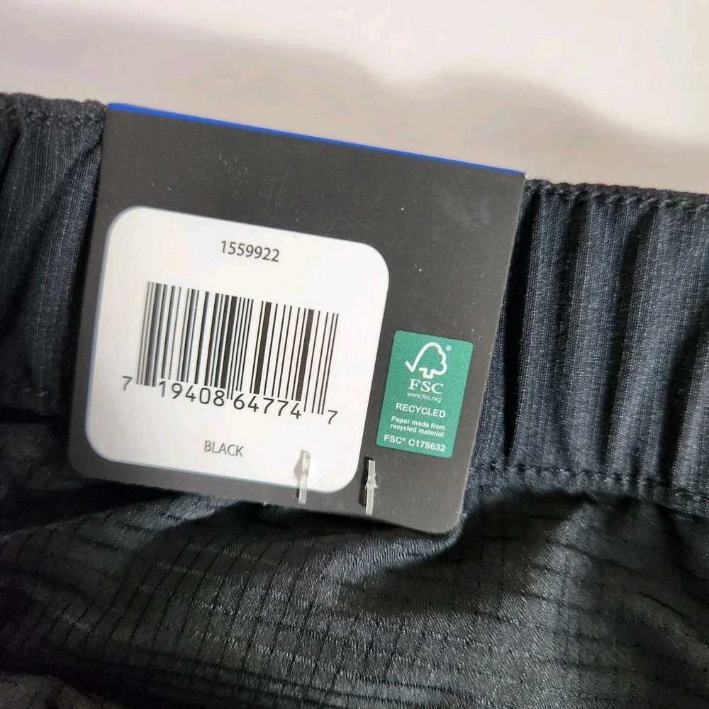 NWT Banana Republic Mens Black Comfort Flat Front Shorts Sz‎ 36 Chino Shorts NEW